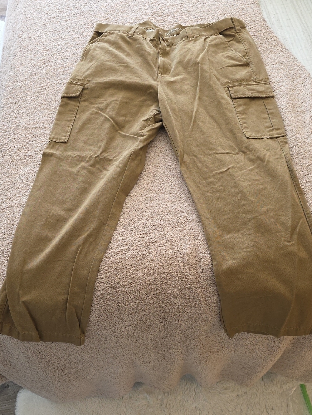 croft & barrow Men's Cargo Pants in Tan